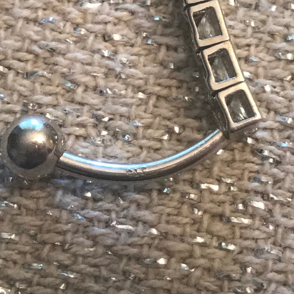 Belly button bling - Picture 7 of 7